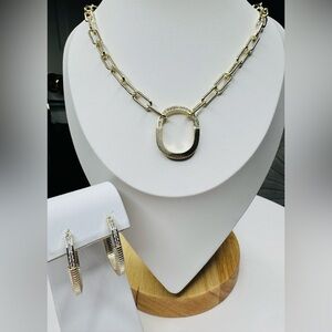 Beautiful Gold Chain Necklace and Earring Set